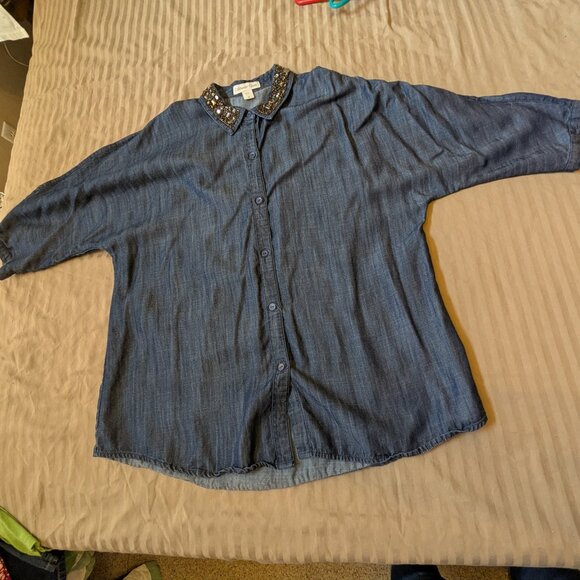 Coldwater Creek Chambray Shirt with Jeweled Collar Size 14 - Picture 6 of 11